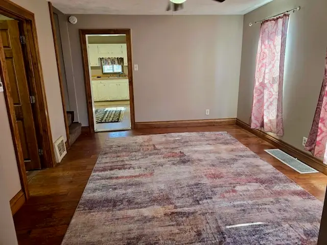 511 S Dittmer Street, Davenport, IA 52802 - #3