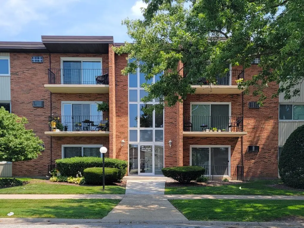 9721 S Keeler Avenue #204, Oak Lawn, IL 60453 - #1
