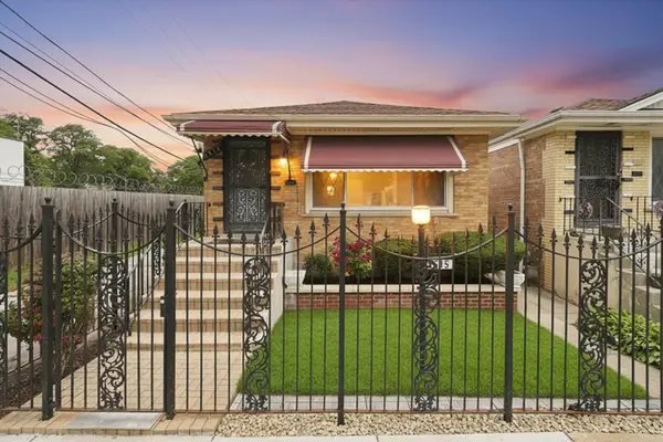 5515 S Oakley Avenue, Chicago, IL 60636