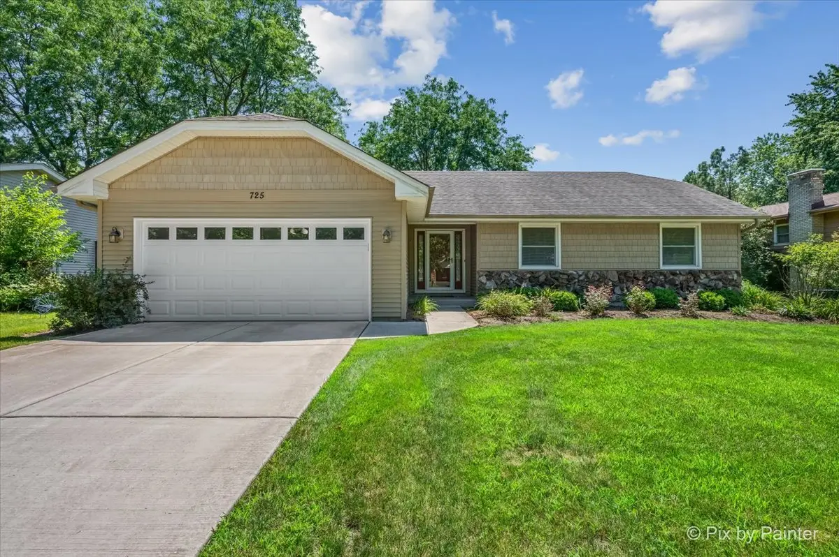 725 N Vista Drive, Algonquin, IL 60102 - #1