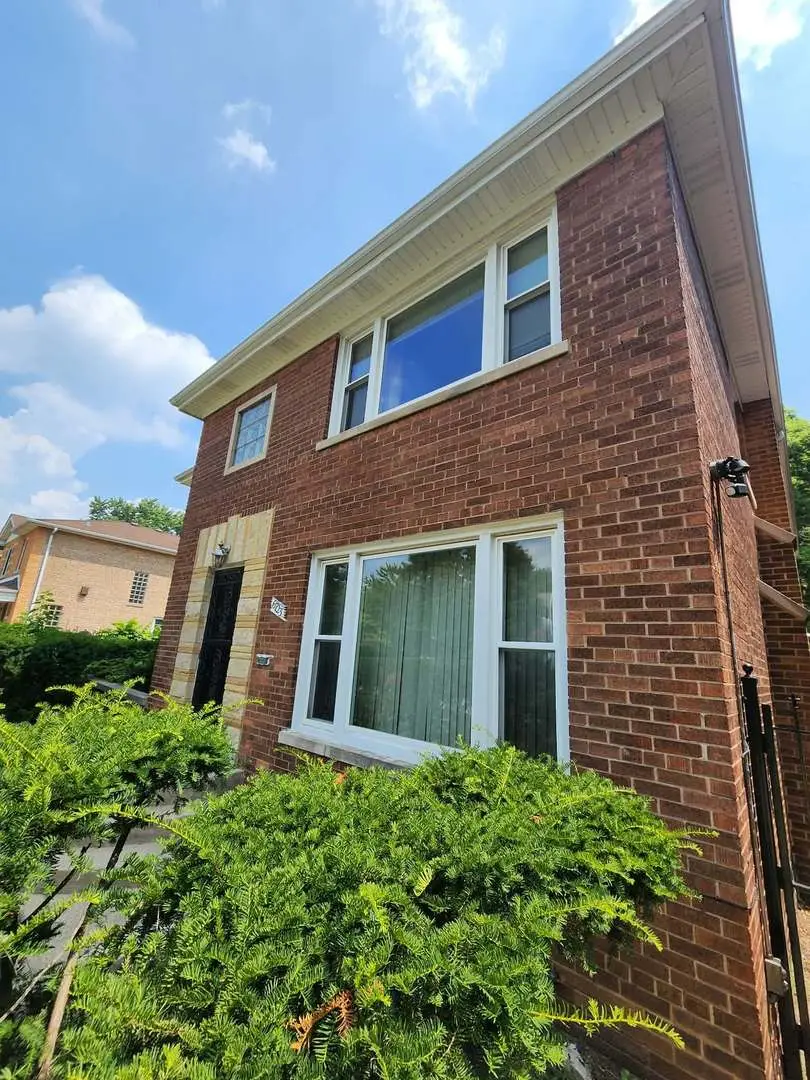 6723 S Euclid Avenue, Chicago, IL 60649 - #2