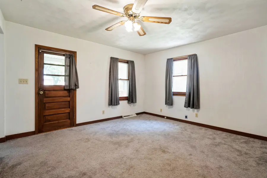 1010 Main Street, Erie, IL 61250 - #3