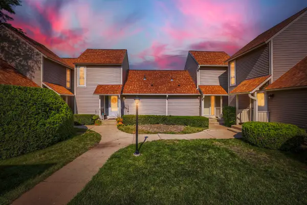 901 Vose Drive, Gurnee, IL 60031