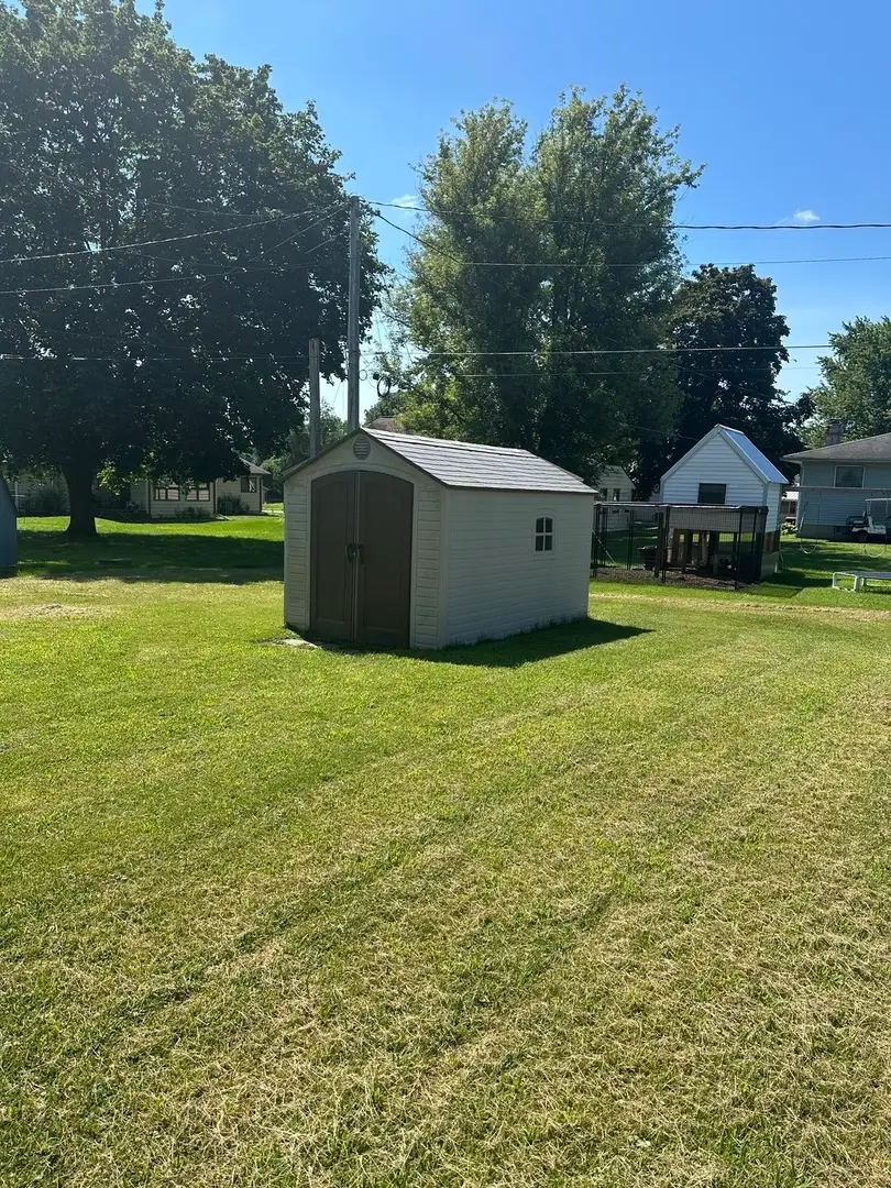 1717 E Lawn, Savanna, IL 61074 - #3