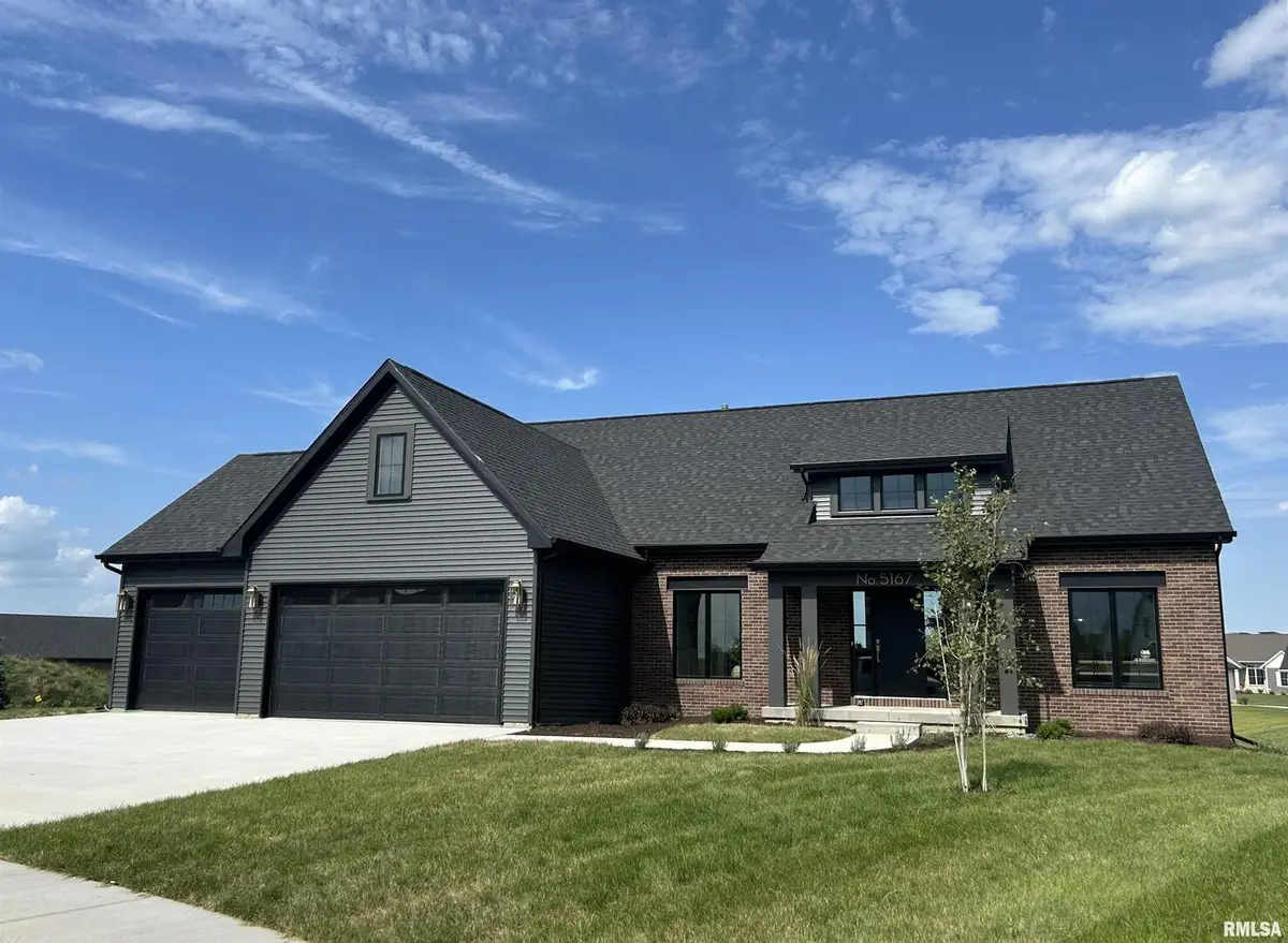 5167 Lakeside Court, Bettendorf, IA 52722 - #1