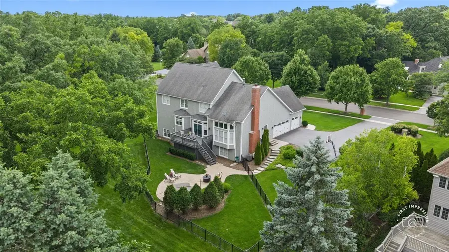 3406 Greenwood Lane, Saint Charles, IL 60175 - #3