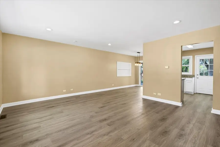 1460 Indian Hill Avenue, Hanover Park, IL 60133 - #3