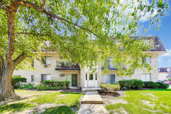 234 Shorewood Drive #GD, Glendale Heights, IL 60139