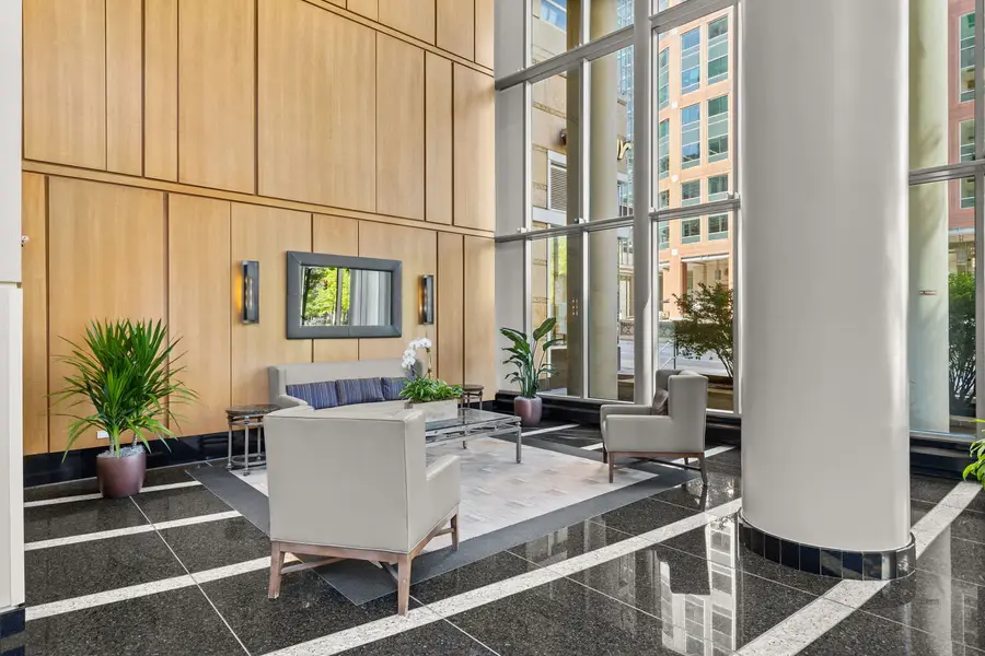 Address Withheld By Seller, Chicago, IL 60654 - #3