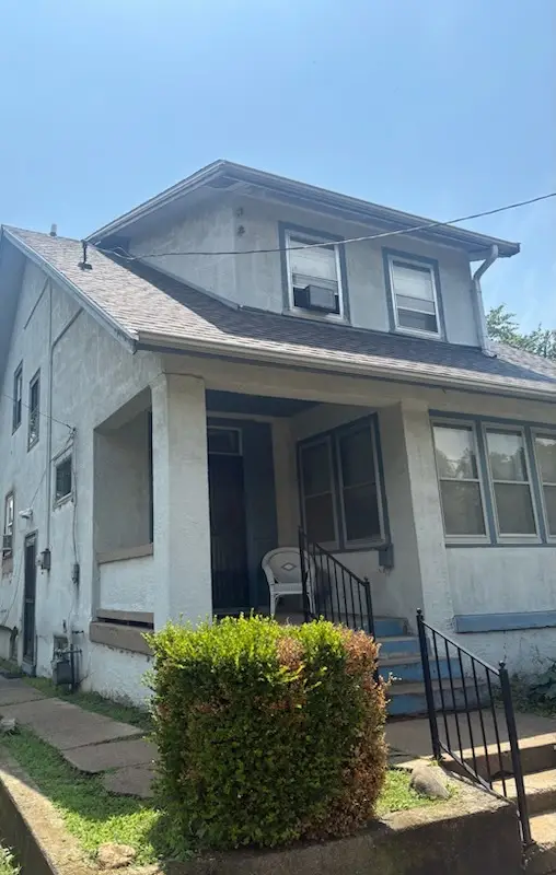 1910 W Butler Street, Peoria, IL 61605 - #2