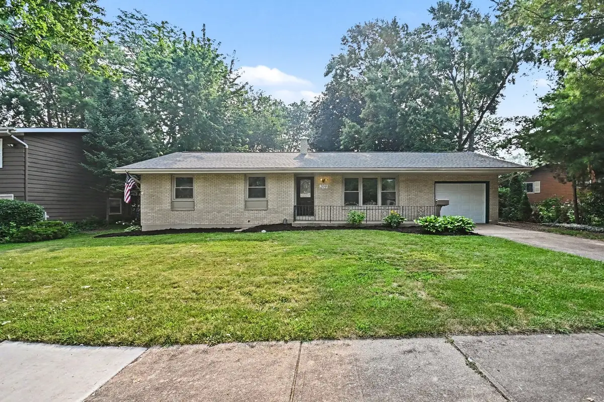 209 Maureen Drive, Elgin, IL 60123 - #1