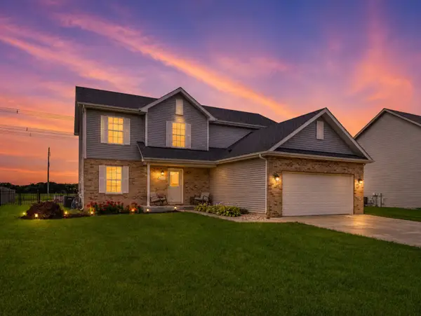 27337 W Deer Hollow Lane, Channahon, IL 60410