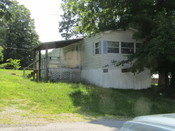 302 Dunn Street, Elizabethtown, IL 62931