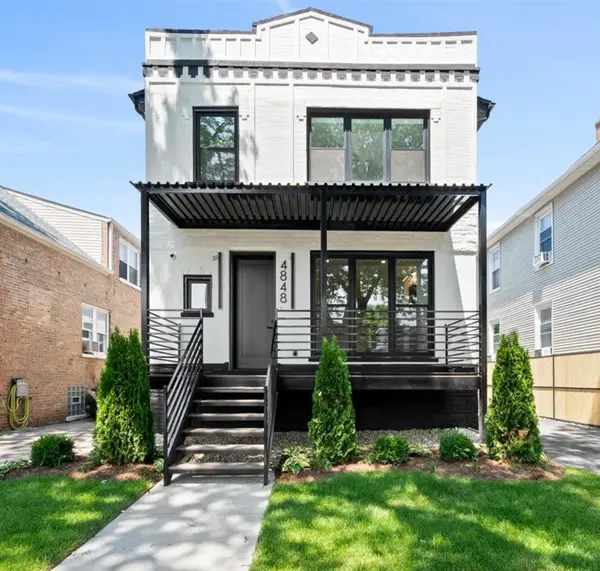 4848 W Eddy Street, Chicago, IL 60641