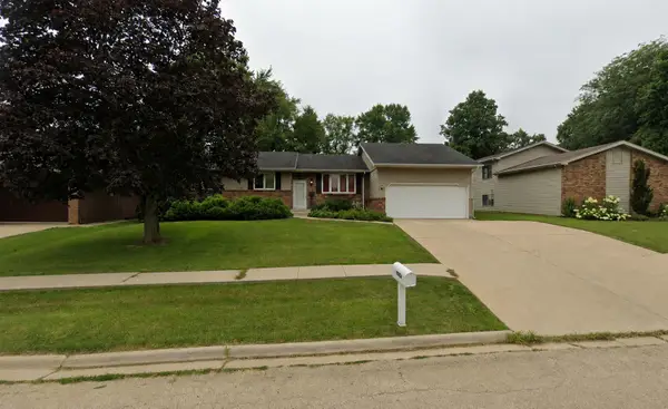 2025 Winchester Drive, Freeport, IL 61032