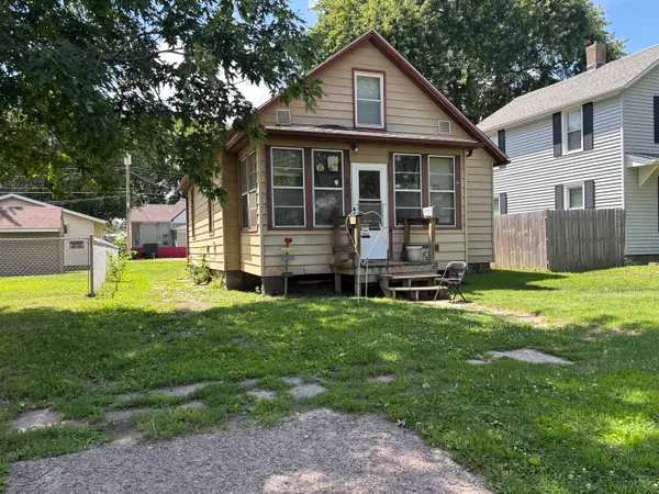 747 20th Street, East Moline, IL 61244