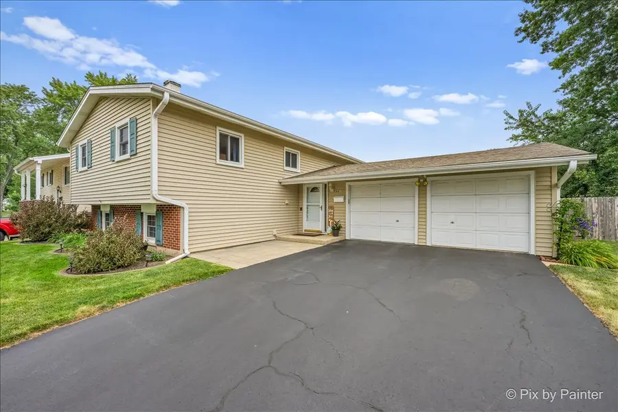 641 Devonshire Lane, Crystal Lake, IL 60014 - #2