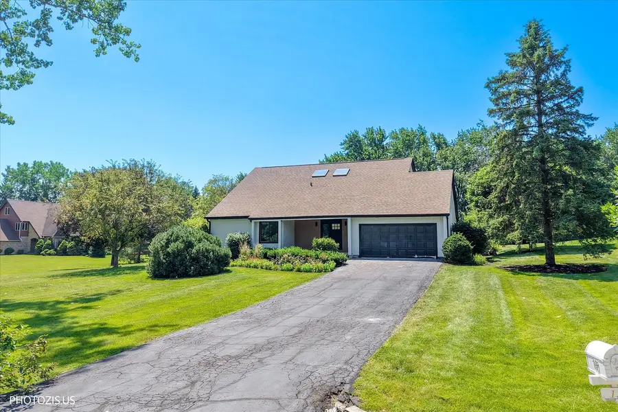 13 Chipping Campden Drive, South Barrington, IL 60010 - #3