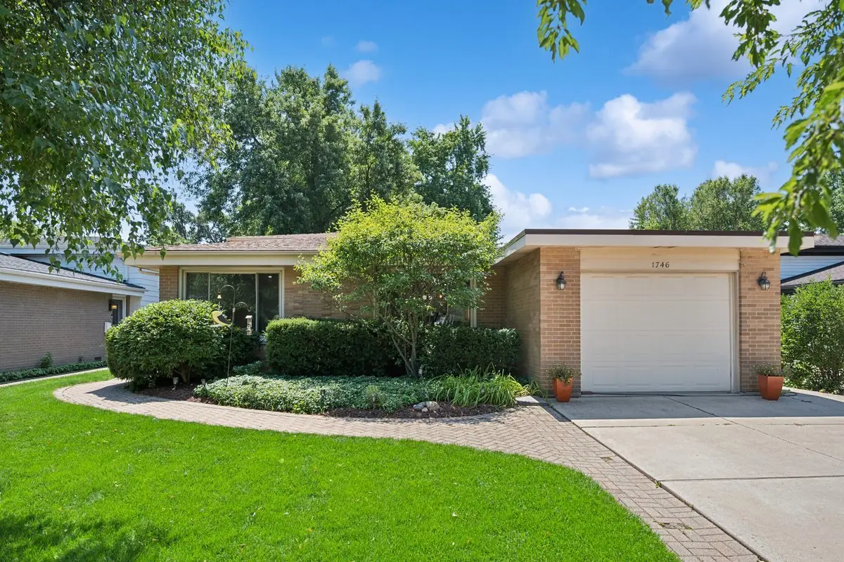 1746 Richfield Avenue, Highland Park, IL 60035 - #1