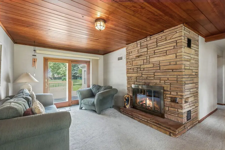 7062 Osage Road, Long Grove, IL 60060 - #3