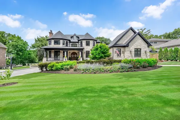 4050 Sterling Road, Downers Grove, IL 60515