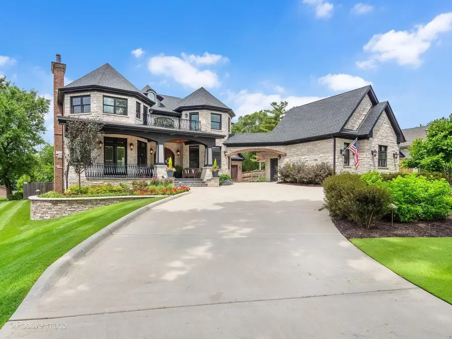 4050 Sterling Road, Downers Grove, IL 60515 - #2