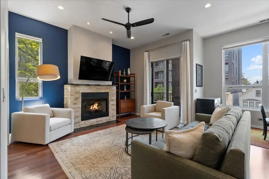 1717 N Western Avenue #2, Chicago, IL 60647 - #3