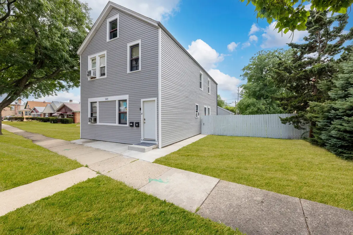 3800 Saint Paul Avenue, Bellwood, IL 60104 - #1