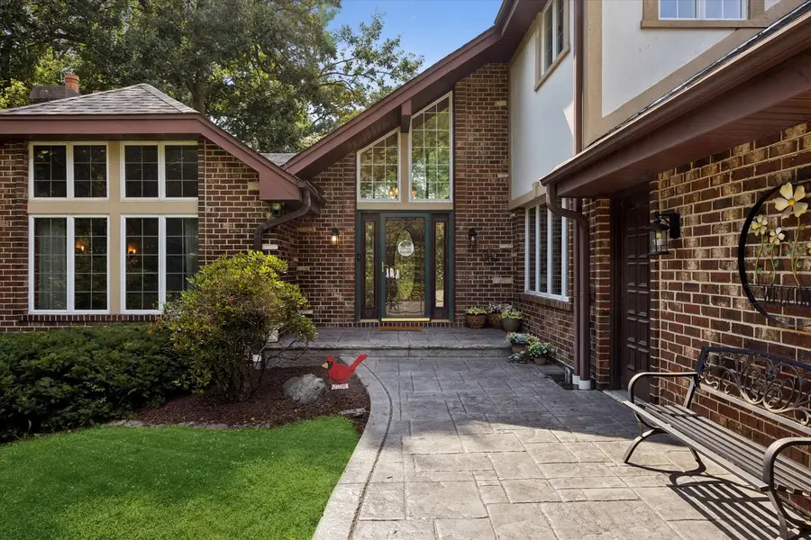6418 Big Bear Court, Indian Head Park, IL 60525 - #2