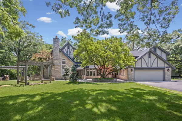 12307 S Hobart Street, Palos Park, IL 60464
