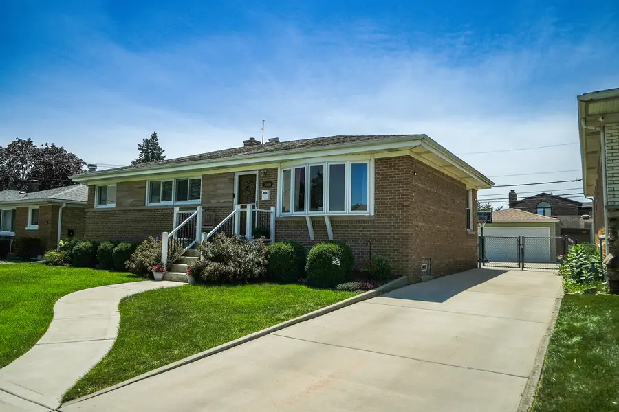 7005 W Sunnyside Avenue, Norridge, IL 60706 - #3