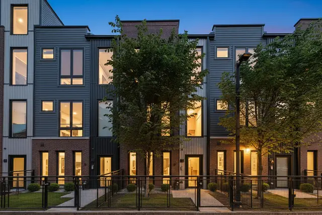 4250 W Belmont Avenue #2, Chicago, IL 60641 - #1
