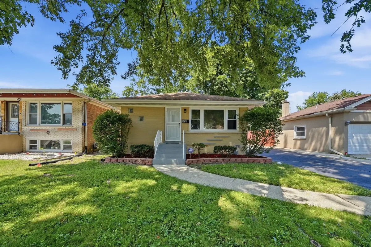 532 Clayton Road, Hillside, IL 60162 - #1
