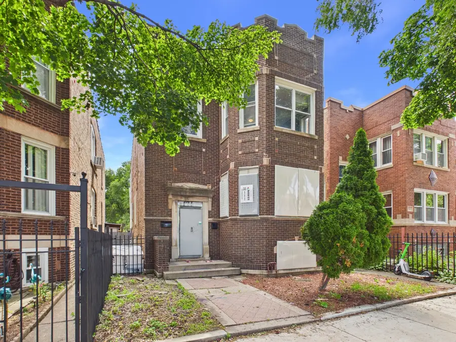 6123 S Troy Street, Chicago, IL 60629 - #3