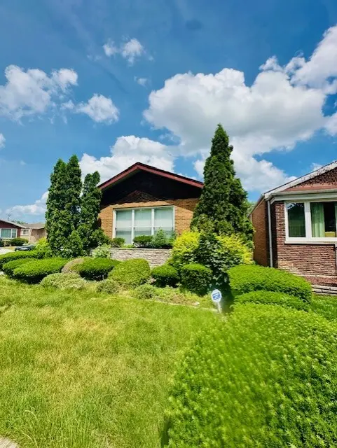 8733 S Ridgeland Avenue, Chicago, IL 60617 - #2