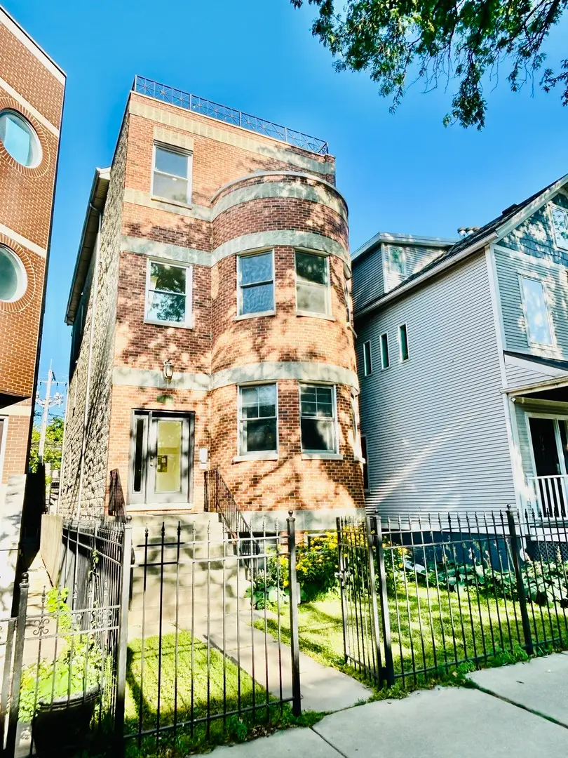 3033 N Racine Avenue #1, Chicago, IL 60657 - #2