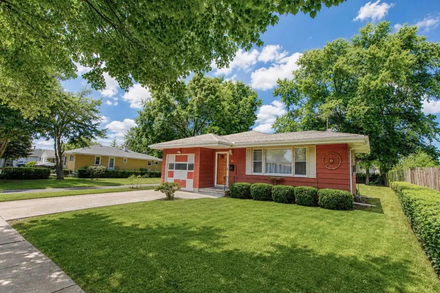 21 Morris Street, Joliet, IL 60436 - #2
