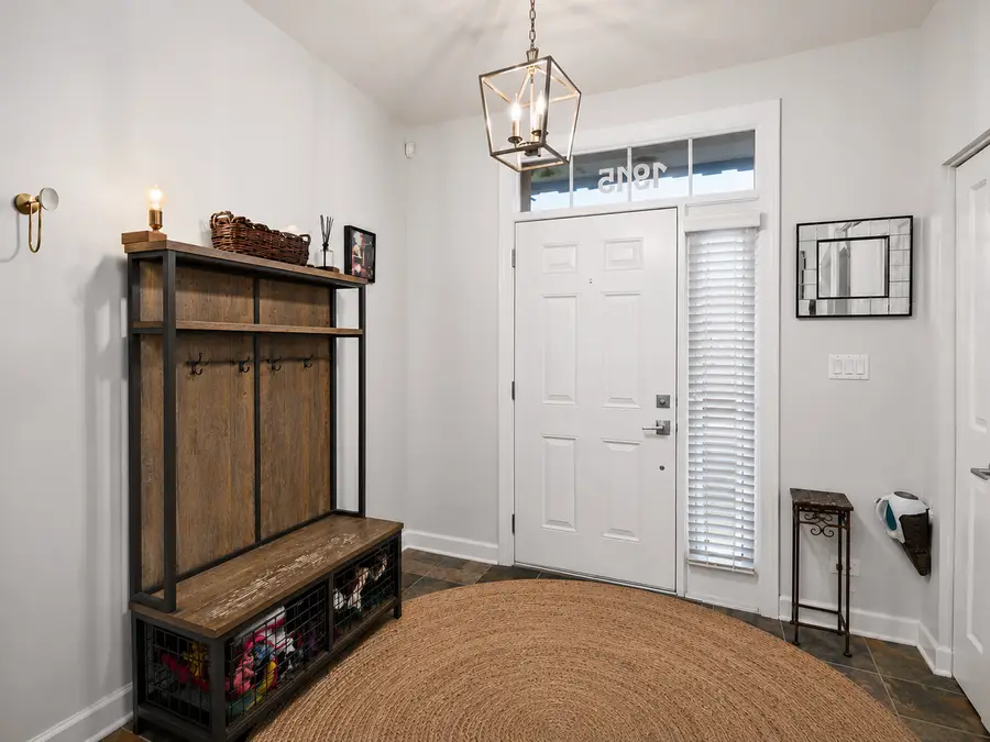 1815 S Prairie Parkway, Chicago, IL 60616 - #2
