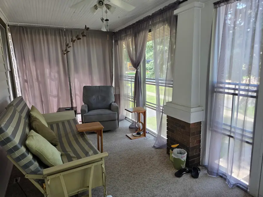 318 W 3rd Street, Prophetstown, IL 61277 - #3
