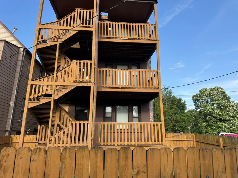 5920 S Calumet Avenue, Chicago, IL 60637 - #2