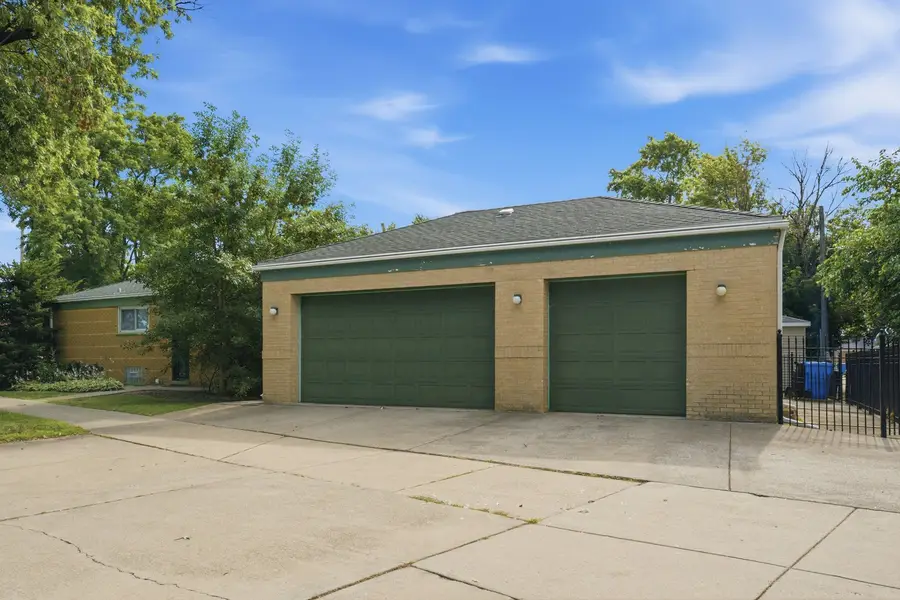 1067 W 97th Street, Chicago, IL 60643 - #2