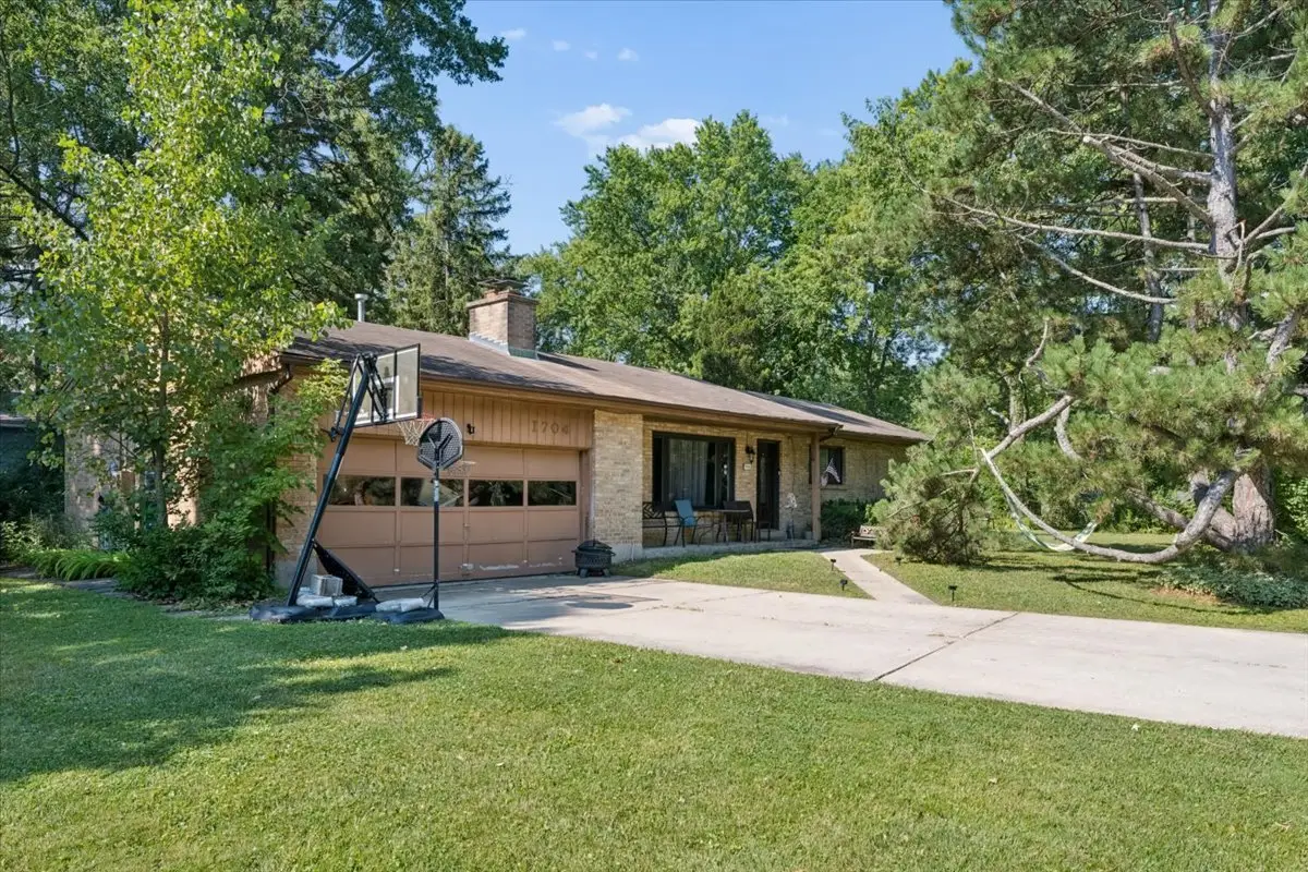 1704 Park Avenue W, Highland Park, IL 60035 - #1