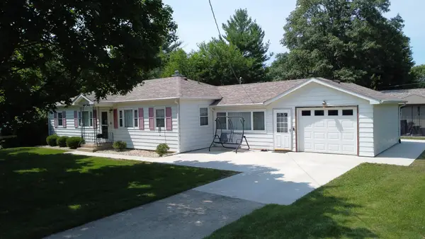 830 E Elm Street, Hoopeston, IL 60942