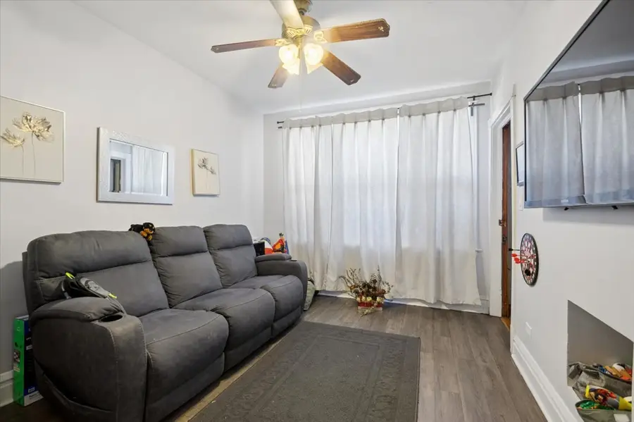 4435 S Campbell Avenue, Chicago, IL 60632 - #2