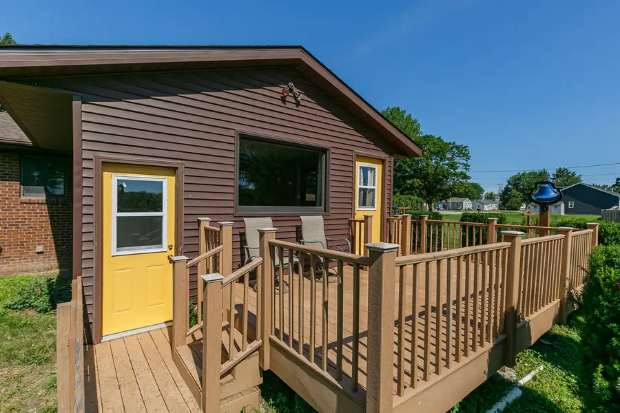 304 1st Avenue, Sherrard, IL 61281 - #3