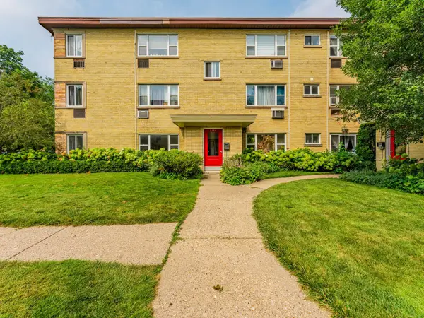 2123 Howard Street #1H, Evanston, IL 60202