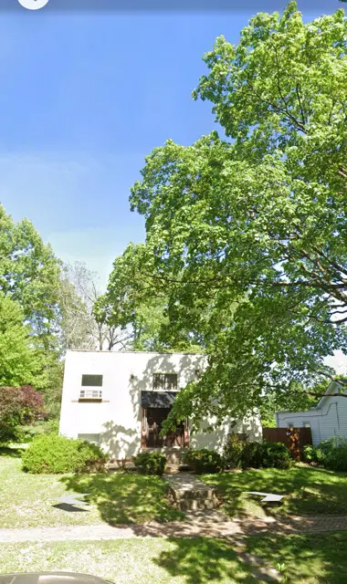 722 S Broadway Avenue, Urbana, IL 61801