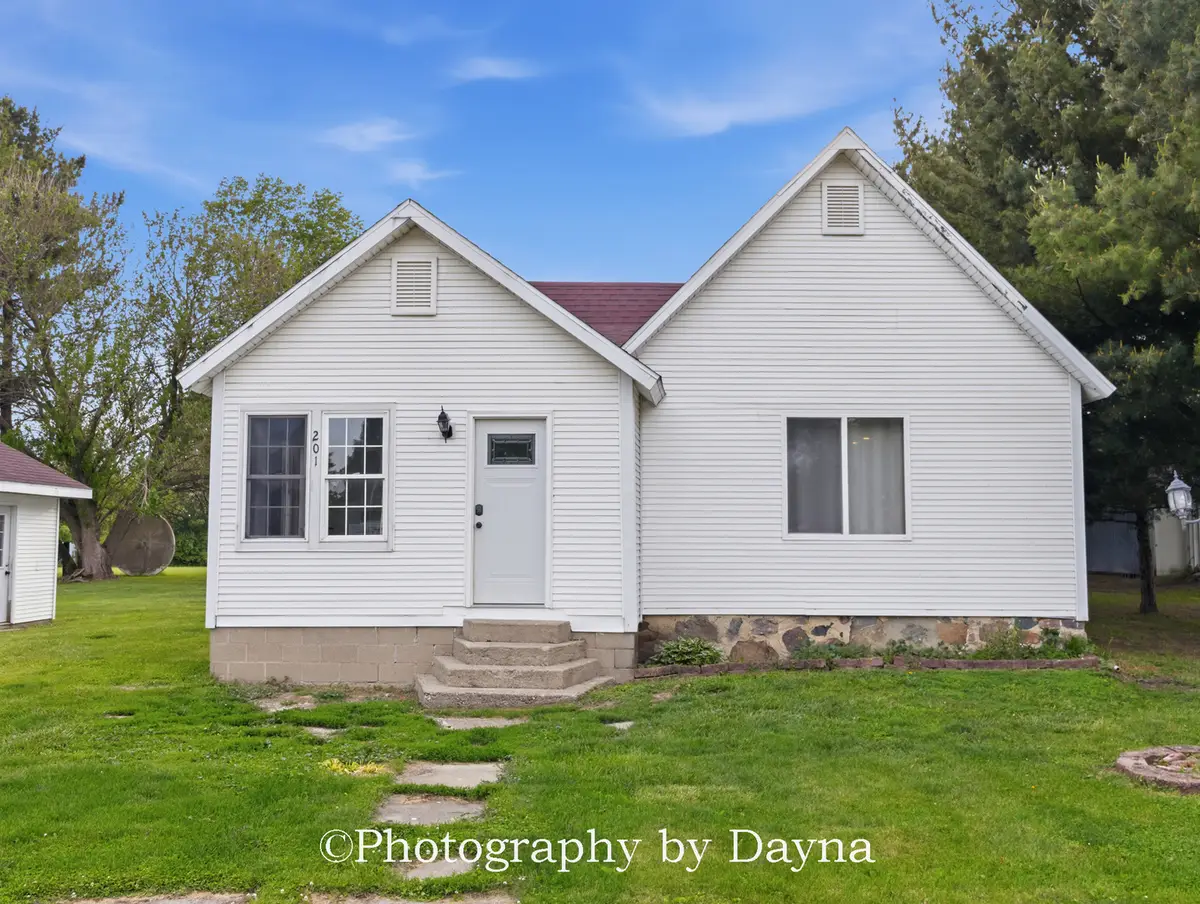 201 Nw Lexington Street, Iroquois, IL 60945 - #1