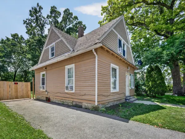1223 Front Street, Aurora, IL 60505