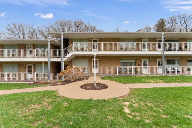 1104 Kimberly Road #1104, Bettendorf, IA 52722 - #2